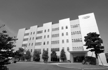 本社ビル（大垣市久徳町）