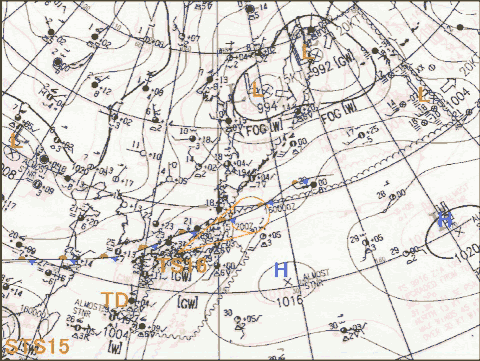地上の気圧配置図では、東シナ海から日本海西部、東北地方にかけて停滞前線がのびていた。台風第16号が四国付近にあった。
